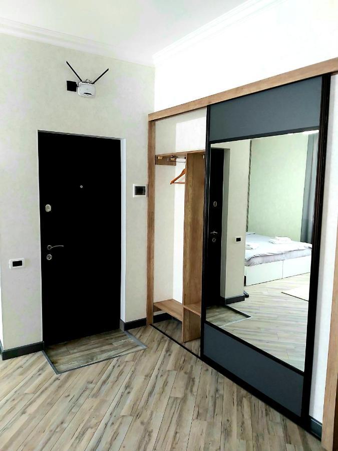 White House Aparthotel Balti Exterior photo